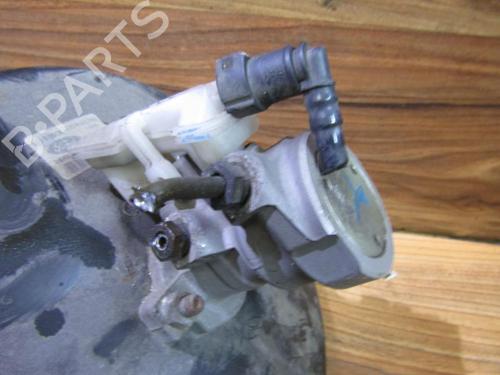 brake-master-cylinder-ford-focus-i-daw-dbw-1998-1999-2000-2001-2002-2003-2004-2005-2006-2007-2008-2009-35651892 main image