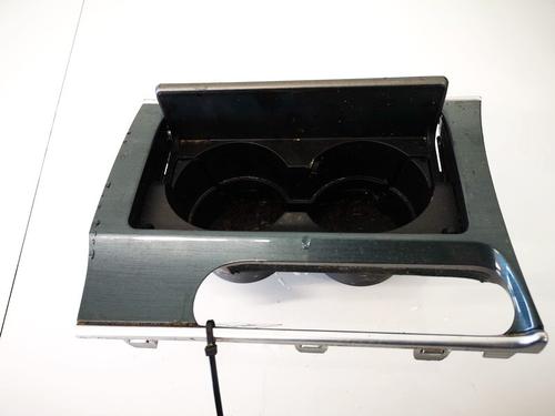 Used Cup/Object holder Cup/Object holder MAZDA 6 Hatchback (GG) 2.0 DI (GG14) (121 hp) 35497679 35497679