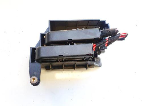 Fuse box AUDI A6 C6 (4F2) 3.2 FSI quattro | BP32937413E1 - Image 3