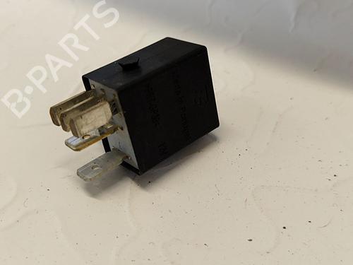 Electronic sensor SKODA SUPERB II (3T4) 2.0 TDI | BP33098156M84 - Image 3