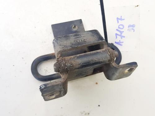 hingedoor-check-strap-audi-a4-b5-8d2-1994-1995-1996-1997-1998-1999-2000-2001-32878042 main image