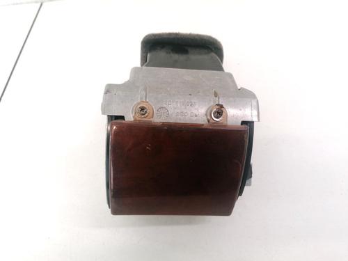 Used Air vent Air vent VW PHAETON (3D1, 3D2, 3D3, 3D4, 3D6, 3D7, 3D8, 3D9) 3.2 V6 (241 hp) 32901859 32901859