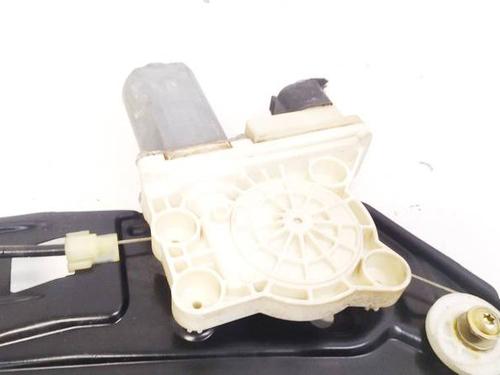 Used Right rear window motor Right rear window motor BMW 7 (E65, E66, E67) 740 d (258 hp) 35038114 35038114