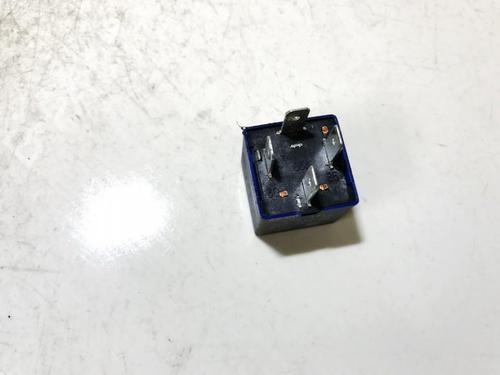 Electronic sensor OPEL ZAFIRA A MPV (T98) 2.0 DI 16V (F75) | BP33520842M84 - Image 2