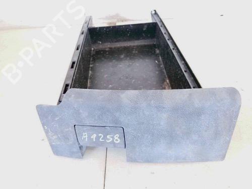 Used Glove box Glove box VW TOUAREG (7LA, 7L6, 7L7) 2.5 R5 TDI (174 hp) 35264383 35264383