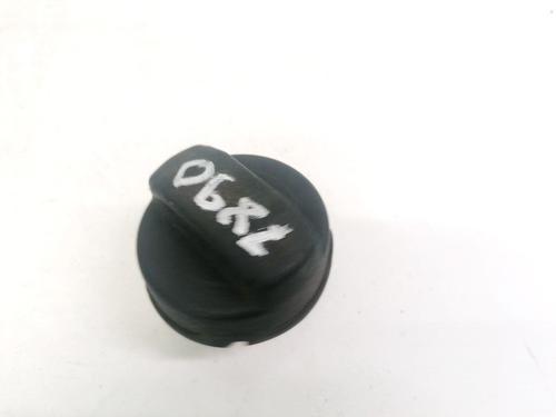 fuel-cap-audi-a6-c4-4a2-1994-1995-1996-1997-1998-35449339 main image