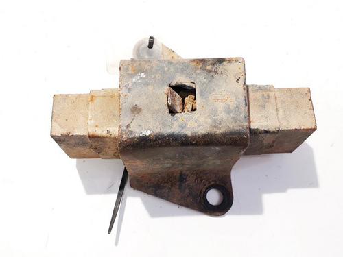 Used Engine mount Engine mount NISSAN ALMERA TINO (V10) 2.2 dCi (136 hp) 32913864 32913864