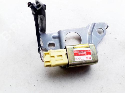 electronic-module-toyota-rav-4-ii-_a2_-2000-2001-2002-2003-2004-2005-33518821 main image