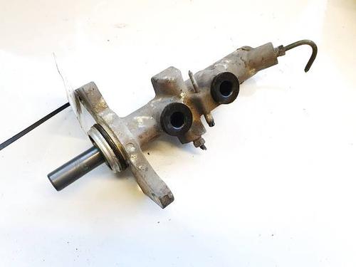Used Brake master cylinder Brake master cylinder TOYOTA COROLLA Saloon (_E12_) 2.0 D-4D (CDE120_, CDE120R) (116 hp) 35435307 35435307