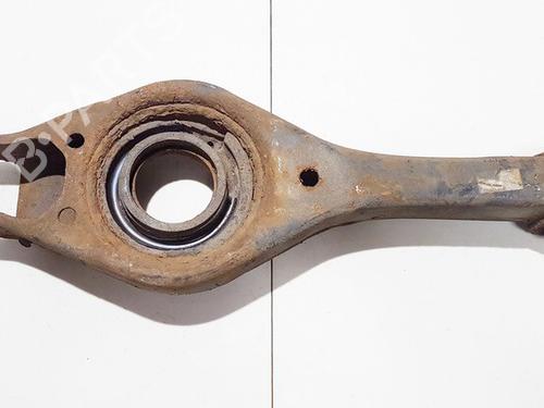 Venstre bagtil bærearm Venstre bagtil bærearm CHEVROLET CAPTIVA (C100, C140) 2.0 D 4WD (150 hp) 35638905 35638905