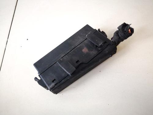 fuse-box-opel-signum-hatchback-z03-2003-2004-2005-2006-2007-2008-32905307 main image