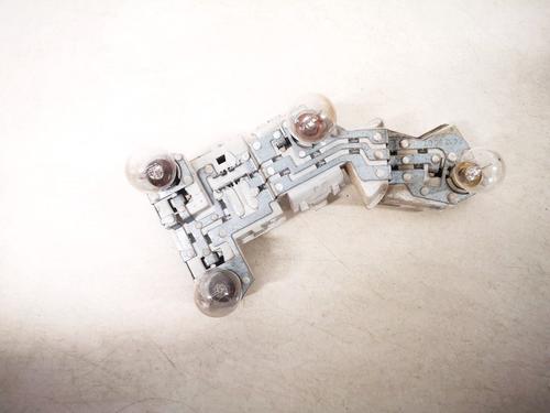 lamp-holder-volvo-v50-545-2003-2004-2005-2006-2007-2008-2009-2010-2011-2012-35544648 main image