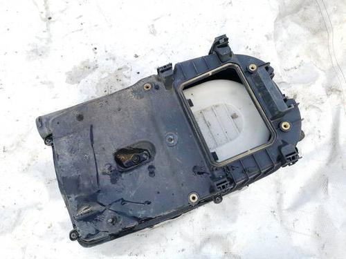 Used Air filter box Air filter box MERCEDES-BENZ E-CLASS (W212) E 300 Hybrid / BlueTEC Hybrid (212.098) (204 hp) 35368844 35368844