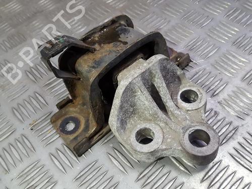 Used Engine mount Engine mount OPEL CORSA D (S07) 1.3 CDTI (L08, L68) (75 hp) 33493658 33493658
