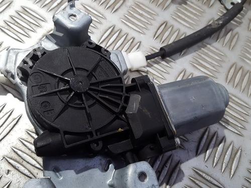 left-front-window-motor-nissan-note-e11-ne11-2005-2006-2007-2008-2009-2010-2011-2012-2013-35702595 main image