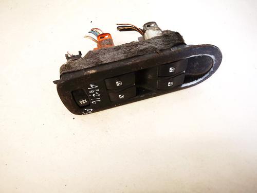 Used Switch Switch RENAULT MEGANE II (BM0/1_, CM0/1_) 1.9 dCi (BM0G, CM0G) (120 hp) 32876211 32876211