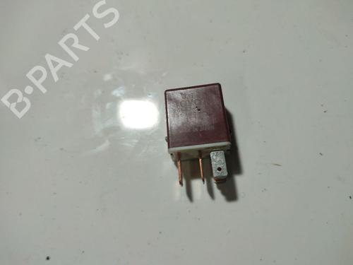 other-toyota-yaris-_p9_-2005-2006-2007-2008-2009-2010-2011-2012-2013-2014-32563025 main image