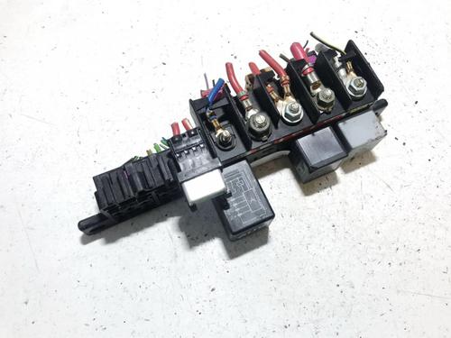 Used Fuse box Fuse box VW GOLF IV Variant (1J5) 1.6 16V (105 hp) 33502451 33502451