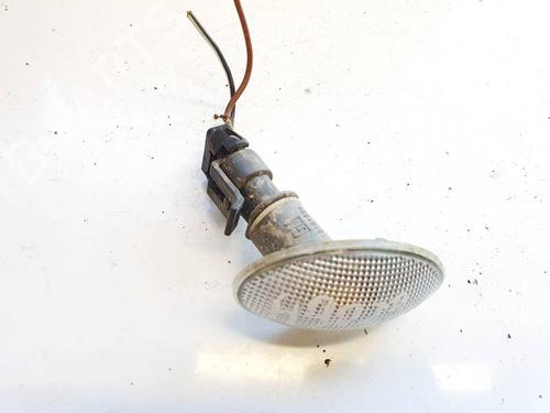 Used Right side indicator Right side indicator 35232476 35232476