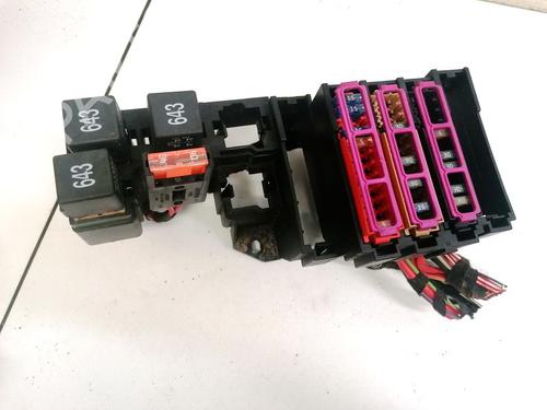 Used Fuse box Fuse box AUDI A5 (8T3) 3.0 TDI quattro (240 hp) 32902537 32902537