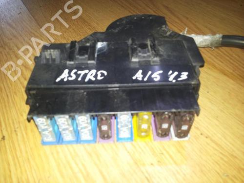 Used Fuse box Fuse box OPEL ASTRA G Hatchback (T98) 1.7 TD (F08, F48) (68 hp) 33501235 33501235