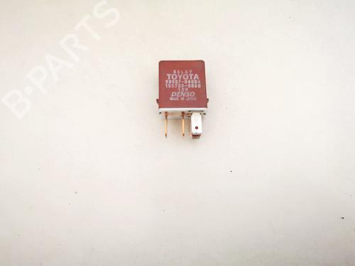 Used Electronic sensor Electronic sensor TOYOTA AVENSIS VERSO (_M2_) 2.0 D (CLM20_, CLM20R) (116 hp) 32884909 32884909