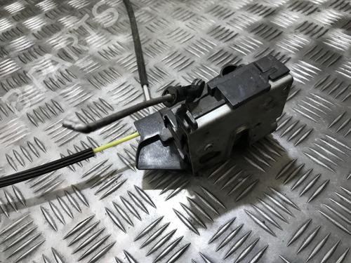 rear-left-lock-audi-a4-b5-8d2-1994-1995-1996-1997-1998-1999-2000-2001-35672484 main image