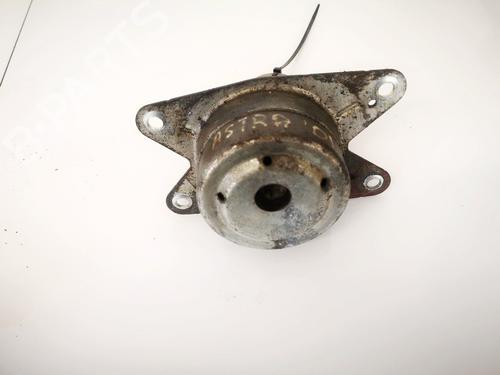 Used Engine mount Engine mount OPEL ASTRA G Hatchback (T98) 1.7 TD (F08, F48) (68 hp) 32884571 32884571