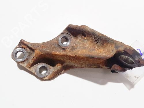Støtte Støtte TOYOTA YARIS (_P1_) 1.0 (SCP10_, SCP10R) (68 hp) 33085381 33085381