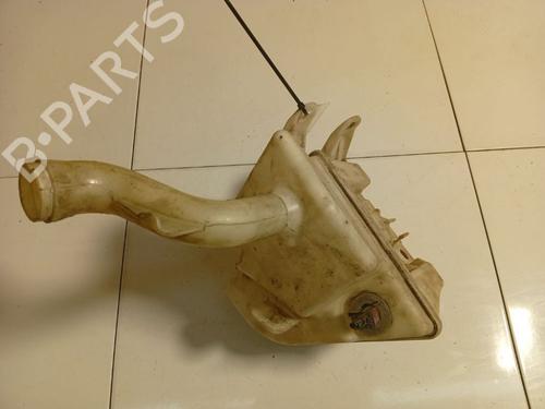 Used Windscreen washer tank Windscreen washer tank SAAB 9-3 (YS3F, E79, D79, D75) 1,8t BioPower (150 hp) 36250378 36250378