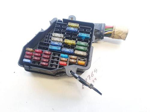 fuse-box-audi-a4-b5-8d2-1994-1995-1996-1997-1998-1999-2000-2001-32929982 main image