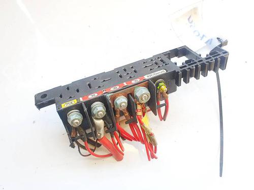 Used Fuse box Fuse box AUDI A6 C5 (4B2, 4B4) 2.5 TDI (180 hp) 32877446 32877446