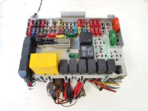 Used Fuse box Fuse box OPEL ASTRA G Hatchback (T98) 2.0 DI (F08, F48) (82 hp) 32886898 32886898