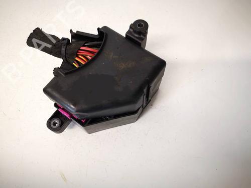 Fuse box VW PASSAT B6 (3C2) 2.0 TDI | BP32952026E1 - Image 2