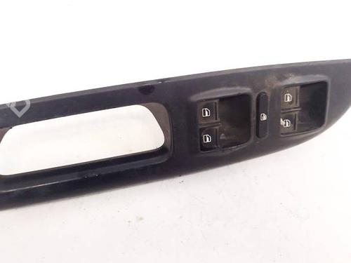 Used Switch SKODA OCTAVIA II (1Z3) 1.9 TDI (105 hp) 32601883