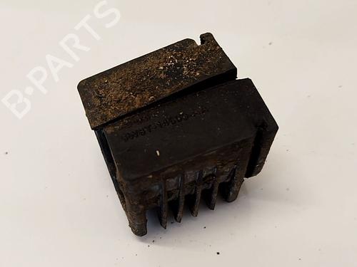 Støtte Støtte JAGUAR XF I (X250) 2.2 D (190 hp) 34050317 34050317