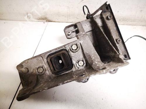 Used Engine mount Engine mount NISSAN X-TRAIL II (T31) 2.0 4x4 (141 hp) 32614363 32614363