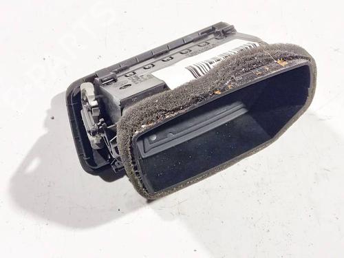 Air vent VW PASSAT B6 (3C2) 2.0 TDI | BP32621579I21
