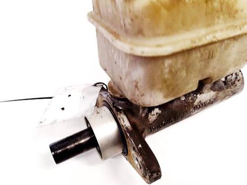 Used Brake master cylinder Brake master cylinder 34772739 34772739