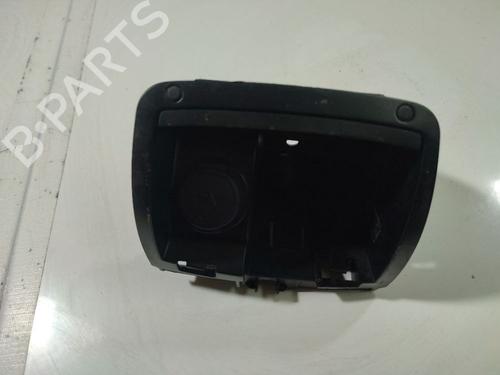 Used Glove box Glove box CITROËN C5 III (RD_) 2.0 HDi (RDRHD8, RDRHDJ, RDRHR8, RDRHRJ) (136 hp) 34848363 34848363