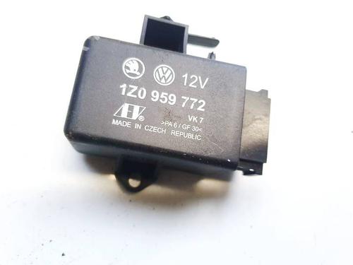 Electronic module VW GOLF V (1K1) 1.4 16V | BP32963180M83 - Image 2