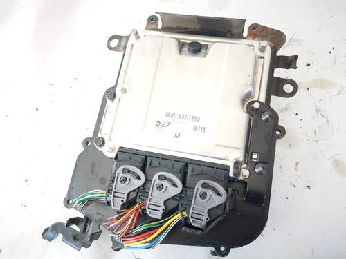 Used Engine control unit (ECU) Engine control unit (ECU) MITSUBISHI CARISMA (DA_) 1.9 DI-D (DA5A) (102 hp) 33071410 33071410