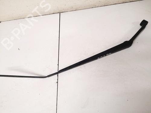 Used Front windshield wiper arm Front windshield wiper arm 32895239 32895239
