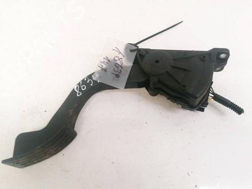 Used Pedal Pedal VOLVO V50 (545) 2.0 D (136 hp) 35355303 35355303