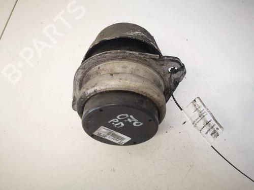 Used Engine mount Engine mount 33488151 33488151