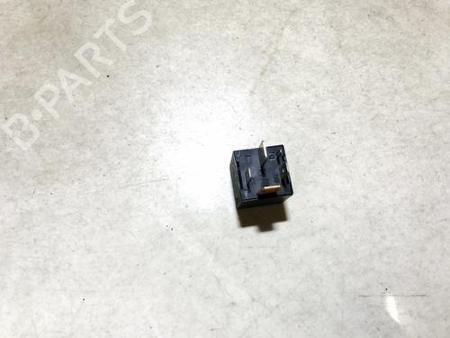 Electronic sensor VW GOLF V (1K1) 1.9 TDI | BP33064261M84 - Image 2