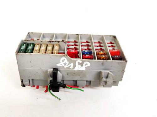 fuse-box-volvo-xc90-i-275-2002-2003-2004-2005-2006-2007-2008-2009-2010-2011-2012-2013-2014-2015-32936690 main image