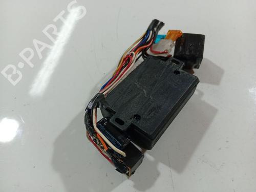 Fuse box RENAULT THALIA I (LB_) 1.4 | BP38576184E1 - Image 3