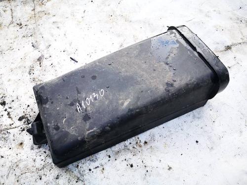 Used Air filter box Air filter box BMW 7 (E65, E66, E67) 740 d (258 hp) 35029825 35029825