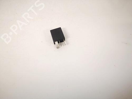 Electronic sensor OPEL ASTRA G Hatchback (T98) 2.0 DI (F08, F48) | BP32887909M84 - Image 2
